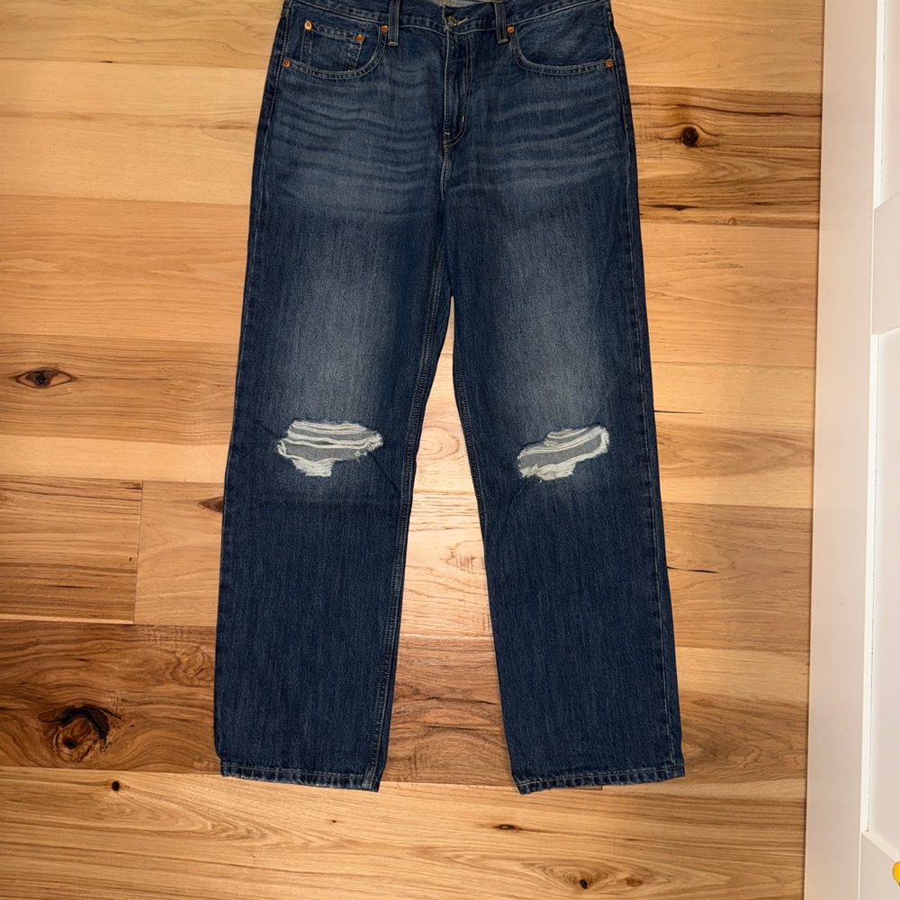 Women’s Levi’s low pro jeans size 31